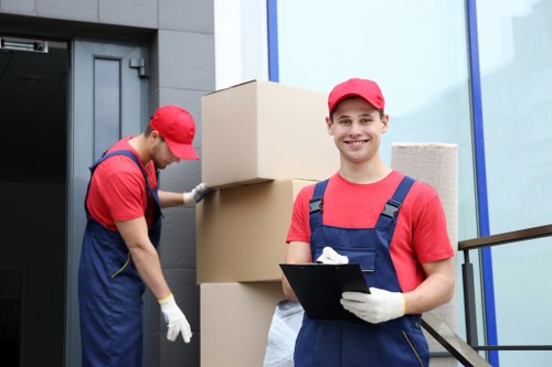 Man with van removal service for local moves in Aperfield