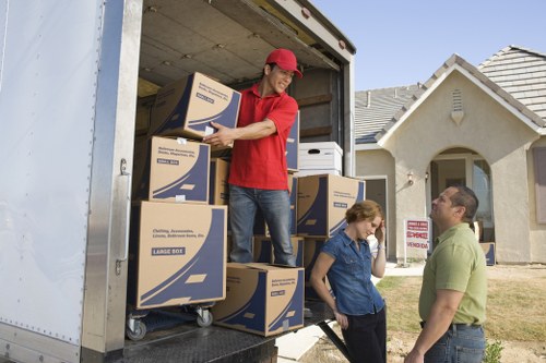 Removal company planning a house move in Aperfield